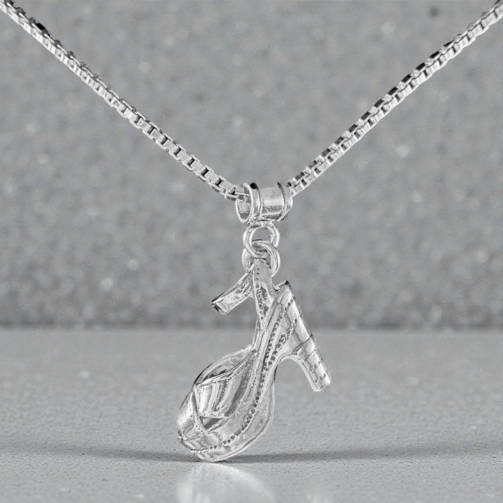 Sterling silver (9.91 g) 925 Raine High Heel Shoe  Pendant with Sterling Chain